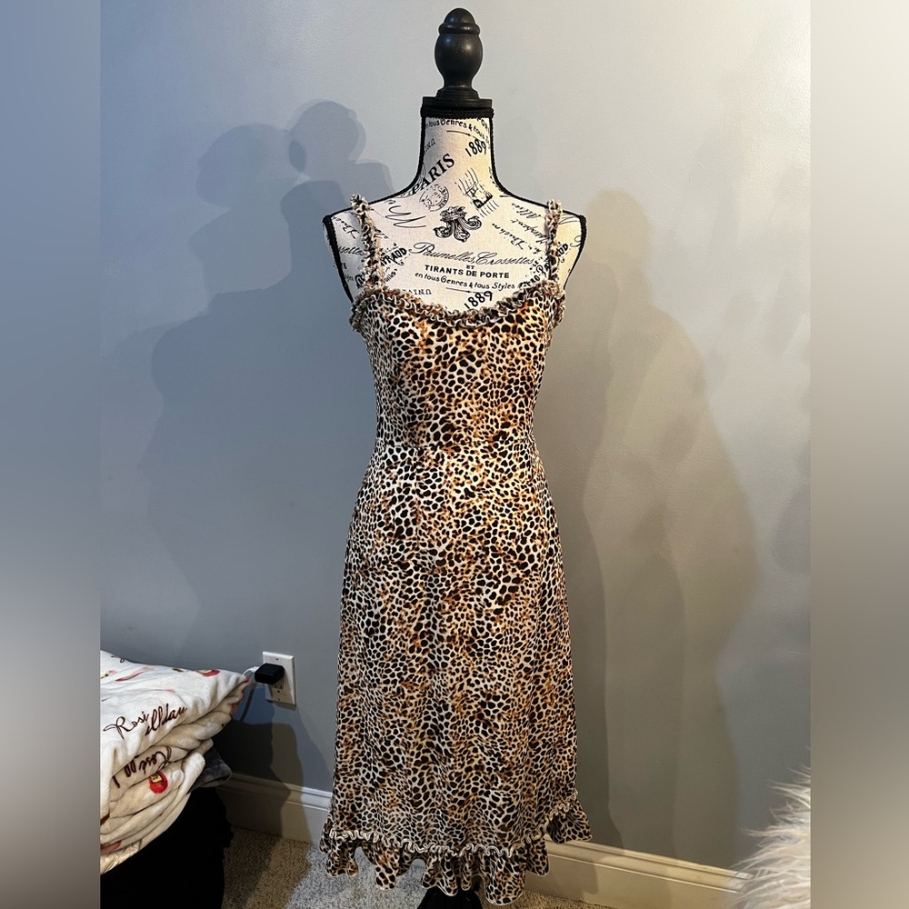 Slideshow dress size 6 leopard print